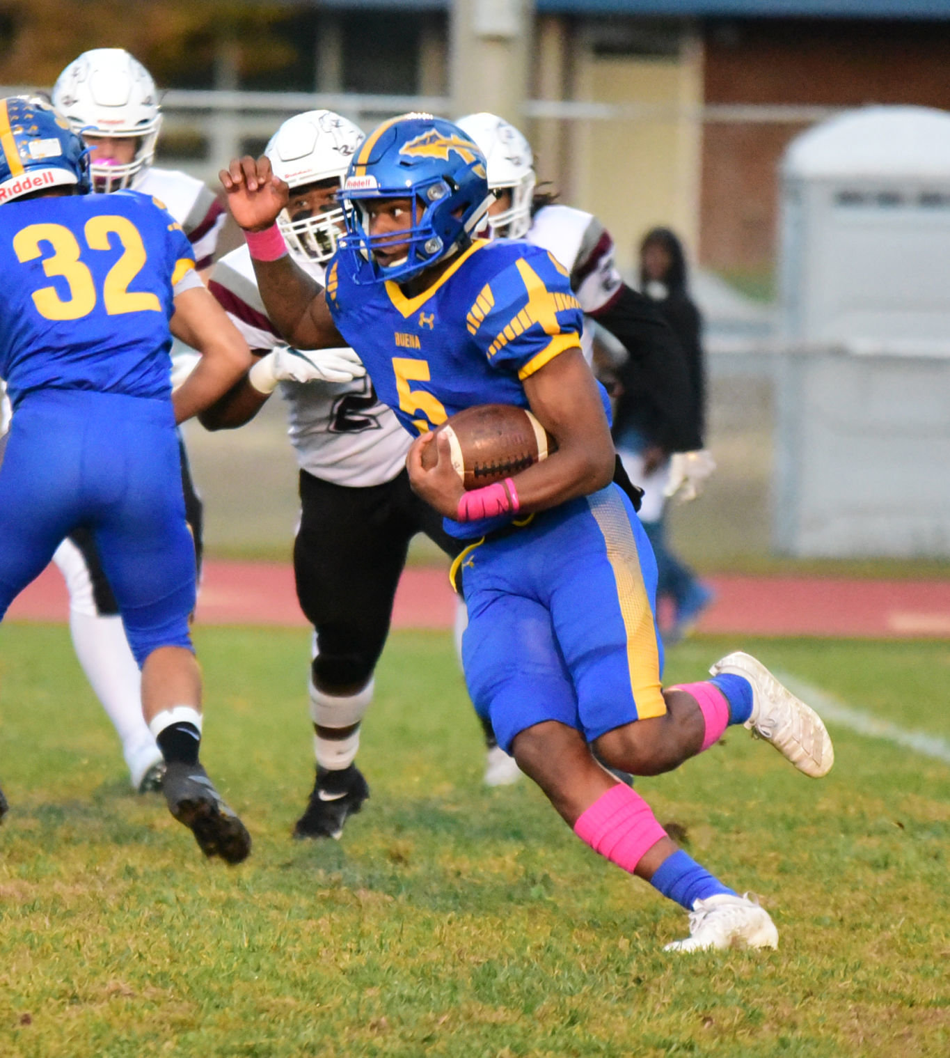 102619_spt_buenafootball 26.jpg